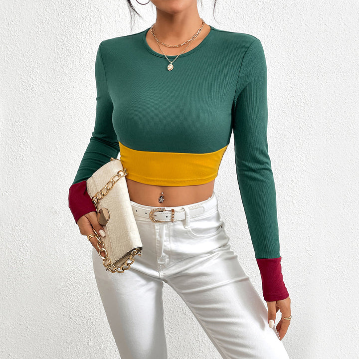 T-shirt court pour femmes avec design en bloc de couleur et manches longues Chic & Stil