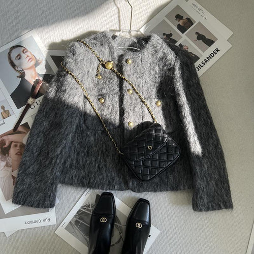 Chic cardigan pour femmes avec détails de boutons dorés Chic & Stil