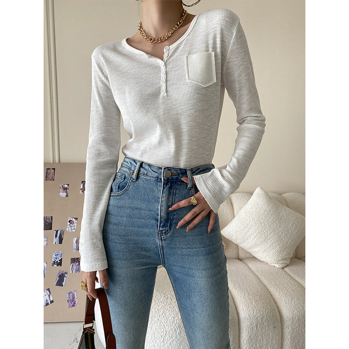 Women's Long Sleeve Henley Top with Button Placket Chic & Stil