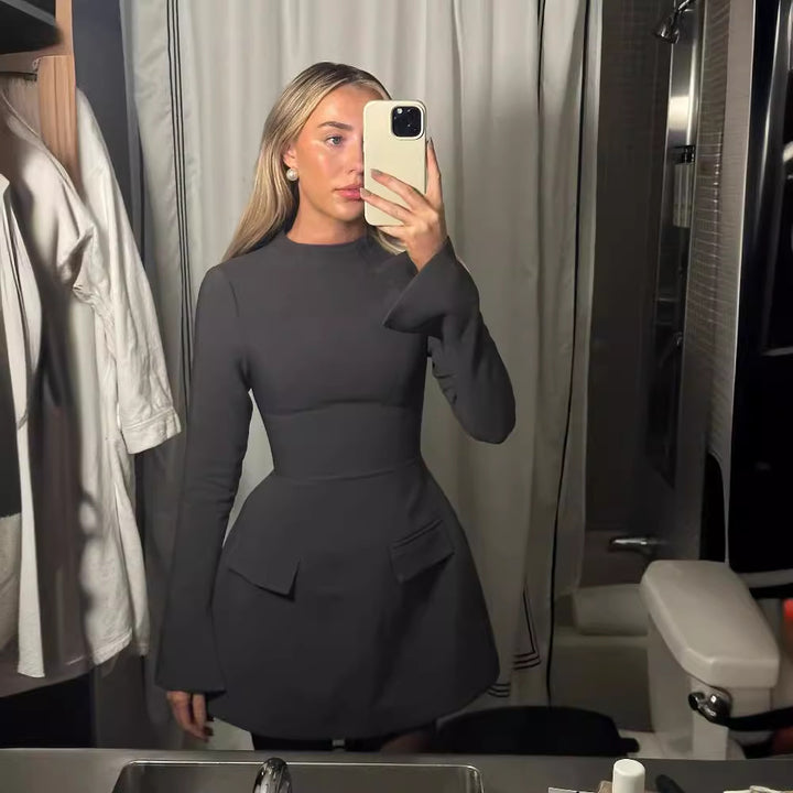 Fitted mini dress for women with long sleeves and practical pockets Lune London