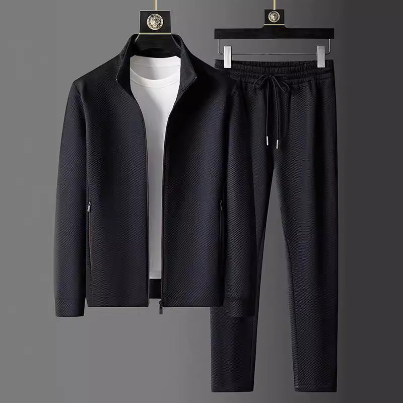 Functional sports set for men made of high-quality fabric Amarae