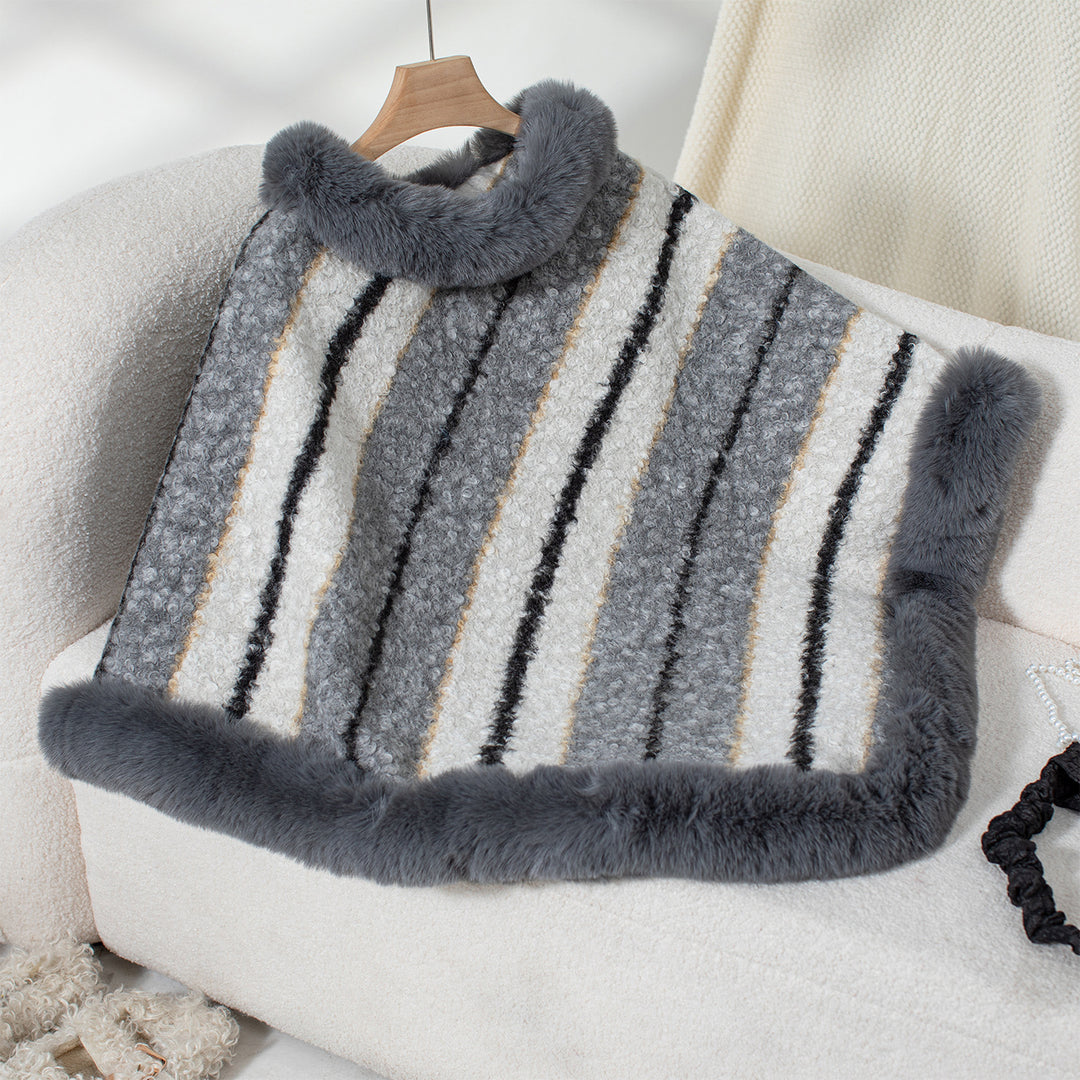 Ladies elegant poncho with luxurious fur trim Lune London