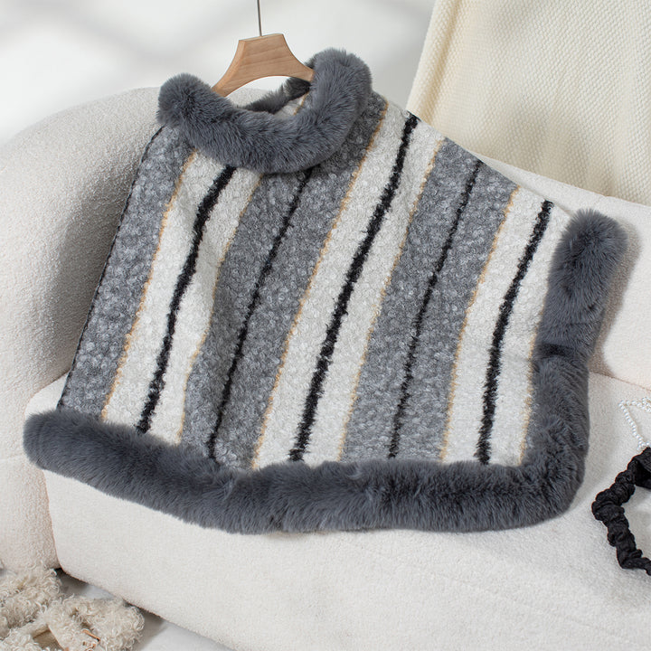 Ladies elegant poncho with luxurious fur trim Lune London