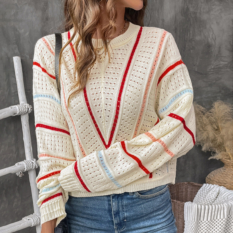 Pull en tricot pour femmes avec un modèle de trou moderne et des rayures décoratives Lune London