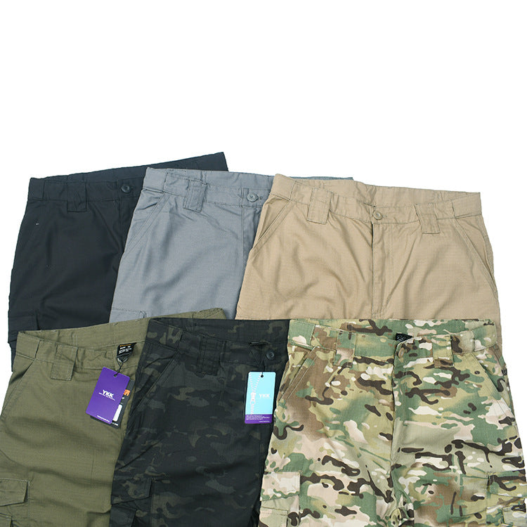 Men's cargo pants with multifunctional pockets and durable material Lune London