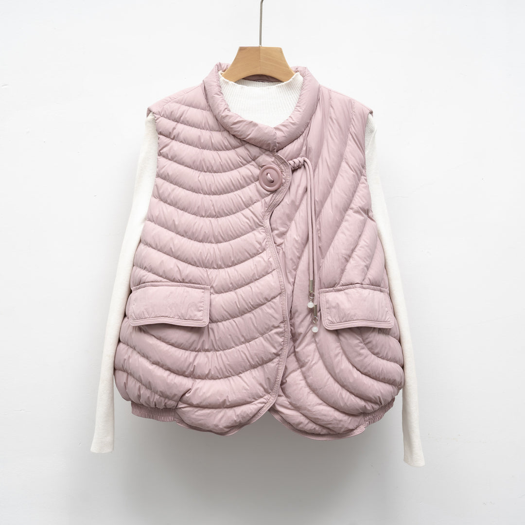 Padded vest for ladies with innovative cut and functional pockets Lune London