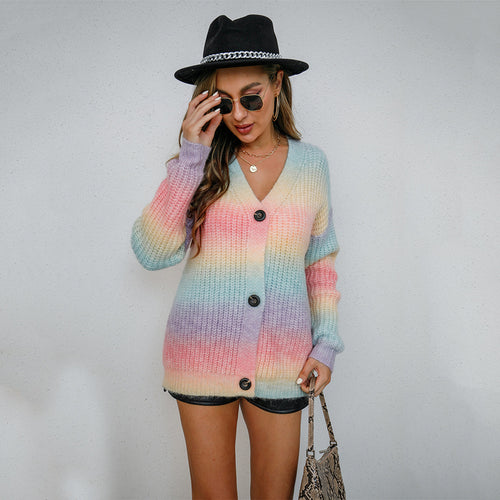 Cardigan décontracté pour femme avec un dégradé de couleurs saisissant et des détails de boutons Chic & Stil