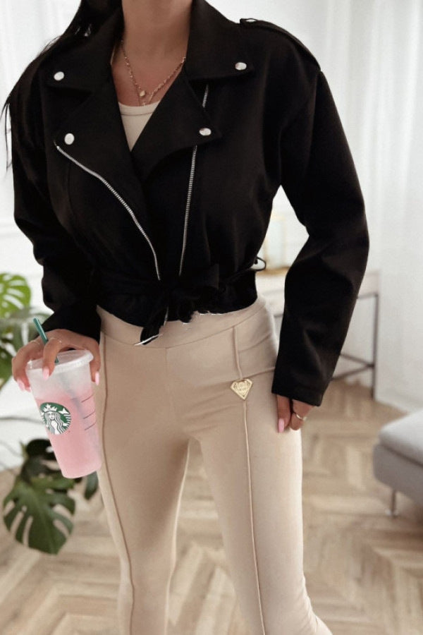 Veste de motard en simili cuir élégante et moderne pour femmes avec ceinture Chic & Stil