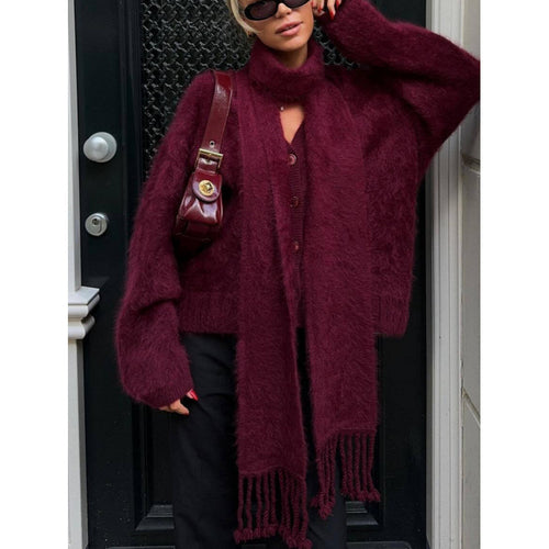 Ladies Comfortable Knit Sweater with Innovative Cut Amarae