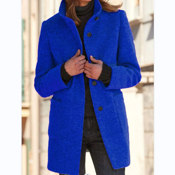 Elegant wool coat for women with an optimal fit Amarae