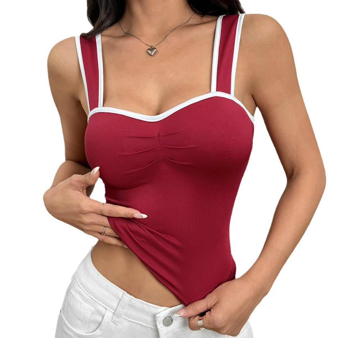 Haut ajusté pour femmes avec des détails de bretelles raffinés Chic & Stil