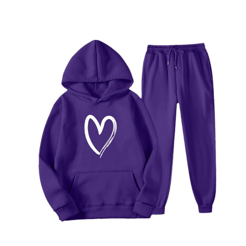 Women's sweatsuit with kangaroo pocket and heart-shaped print Lune London