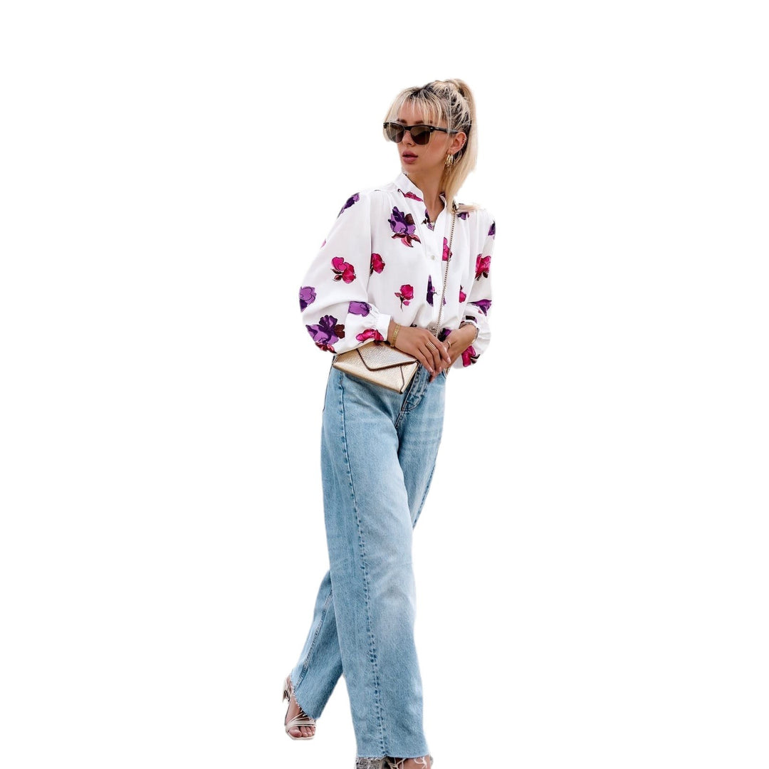 Elegant blouse for women with floral print Lune London
