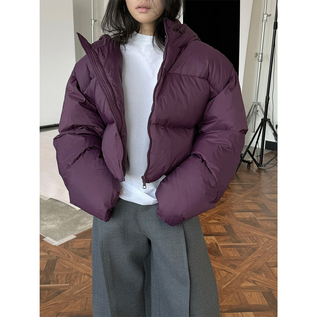 Women's short padded puffer jacket with hood and windproof outer shell Amarae