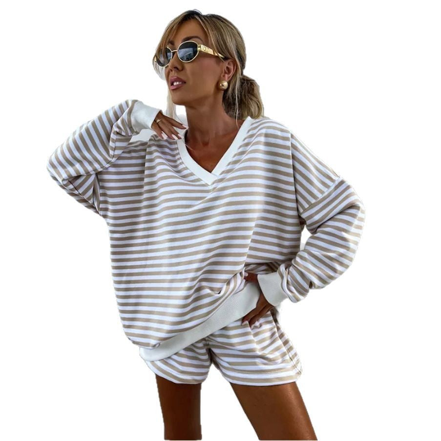 Women Casual look with striped pattern Lune London