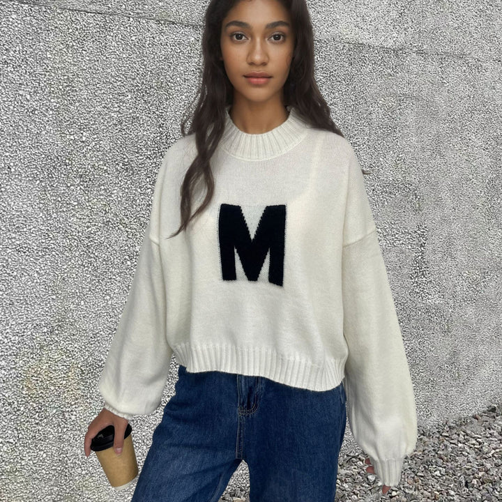 Casual women's sweater with a catchy letter pattern Lune London