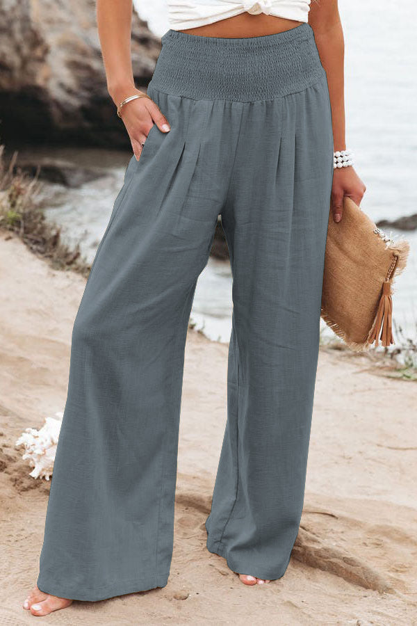 Light linen pants for women with elastic waist and wide fit Lune London