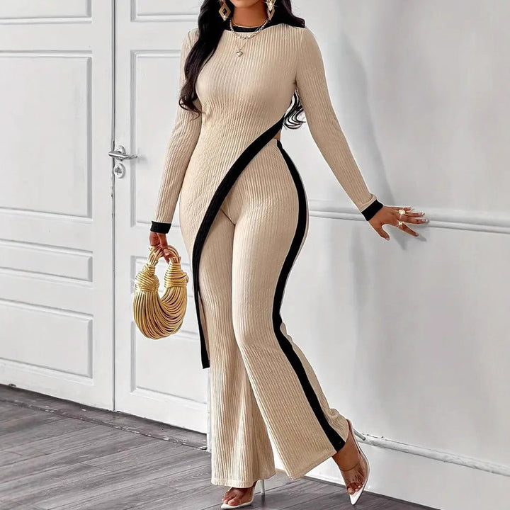 Casual jumpsuit for women in textured fabric with contrasting details Lune London
