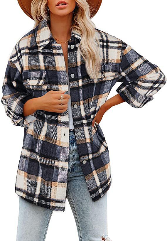 Casual plaid jacket for women with practical pockets and oversized fit Lune London