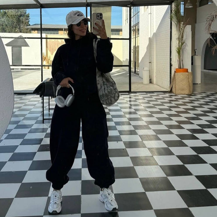 Women's Relaxed Oversized Jogging Suit Amarae