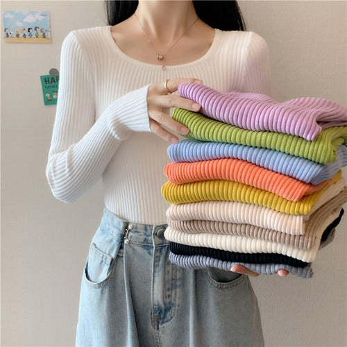 Women's Long Sleeve Ribbed Top with a Figure-Hugging Cut and Modern Cuffs