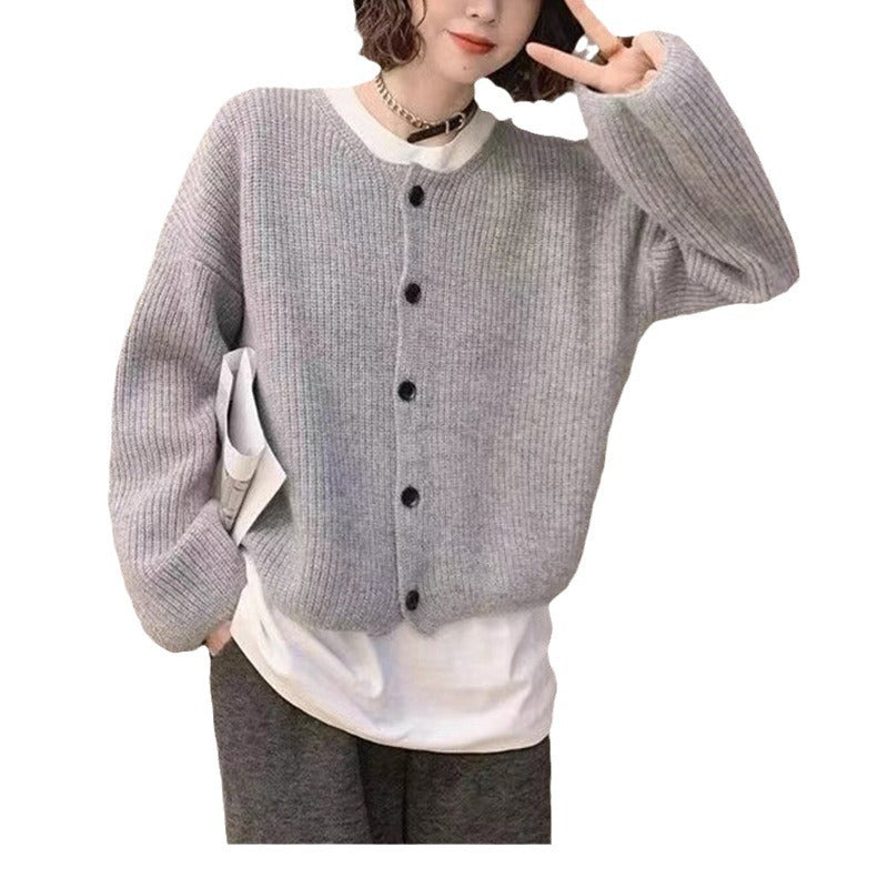 Cardigan en tricot décontracté pour femmes avec des détails de boutons décoratifs et une coupe ample Chic & Stil