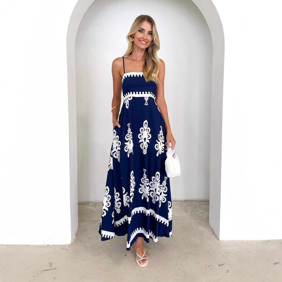 Women's maxi dress with floral pattern and flared skirt Lune London