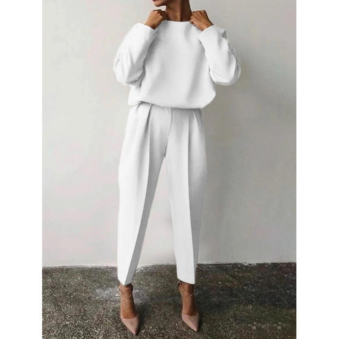 Lune London oversized casual outfit for women