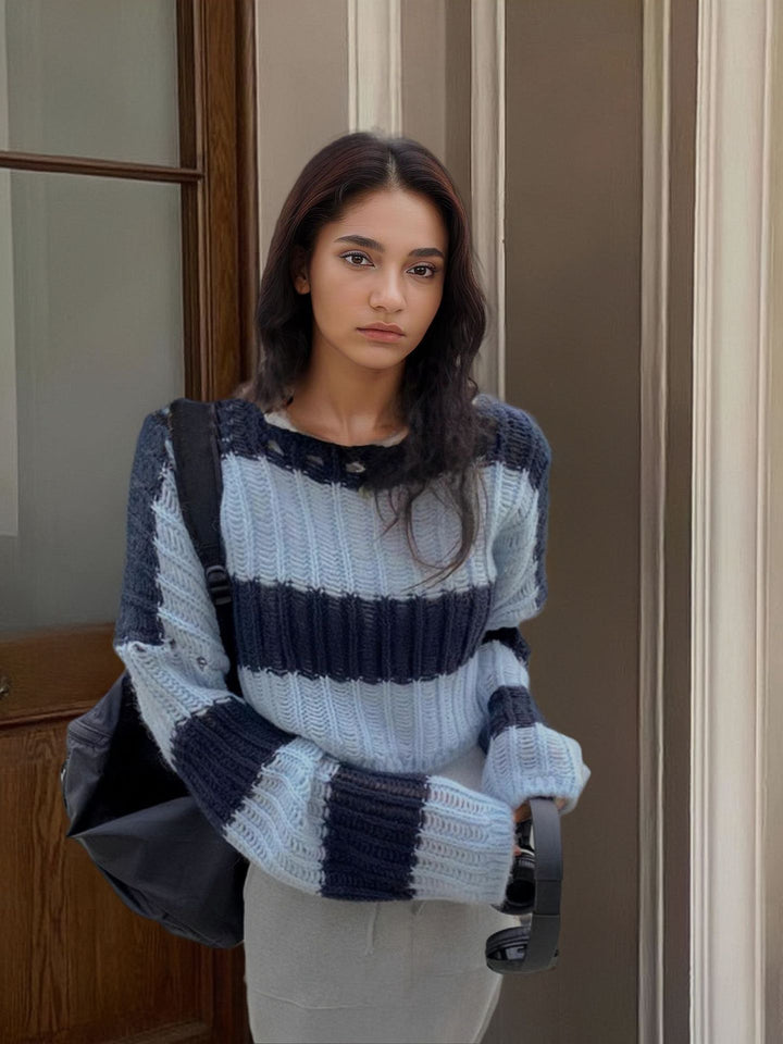 Thick knit sweater for ladies with a modern striped pattern Lune London