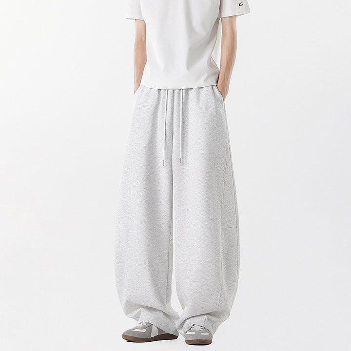 Casual wide pants for men with elastic waistband and practical side pockets Lune London