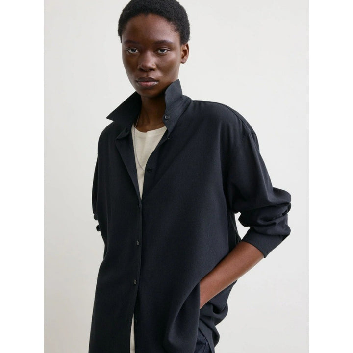 Chemise blouse femme oversize avec coupe moderne et détails décontractés Chic & Stil