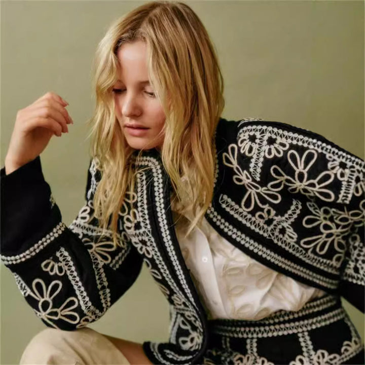 Embroidered floral jacket for women with voluminous sleeves Lune London