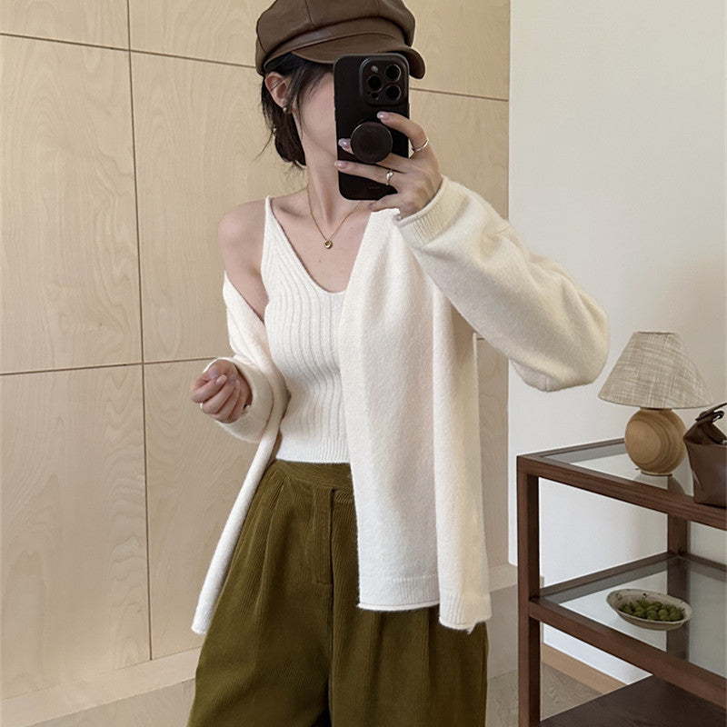 Cardigan pour femmes avec une coupe décontractée et un matériau doux Chic & Stil