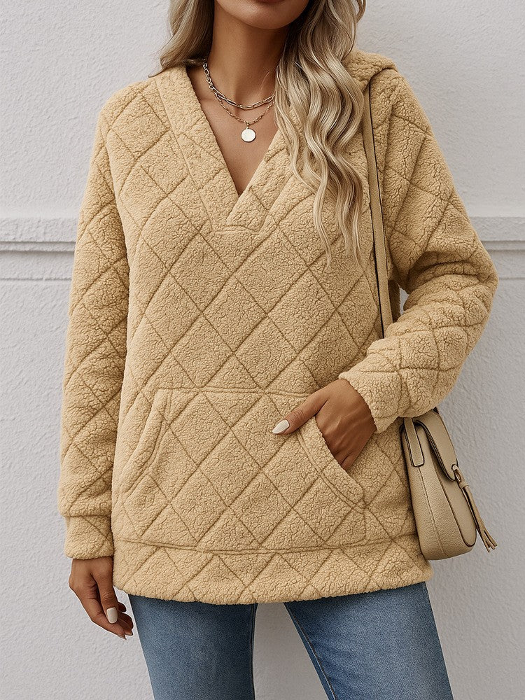 Ladies soft fleece sweater with V neck Lune London