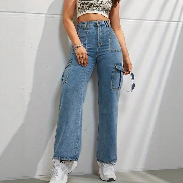 Women high-waisted wide cargo jeans with patch pockets and straight leg Amarae
