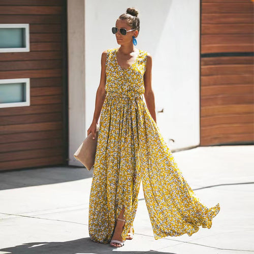 Women's maxi dress with floral design and high slit Amarae