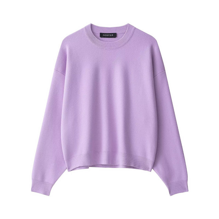 Casual sweatshirt for women with a loose fit and a modern round neck Lune London