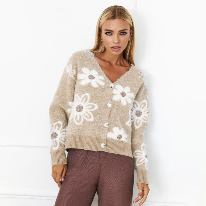 Cardigan Femme Douillet avec Design Floral et Détails de Boutons Chic & Stil