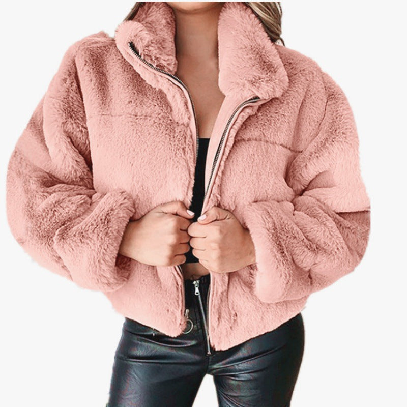 Women’s short-cut cuddly fleece quilted jacket with stand-up collar and zipper Amarae