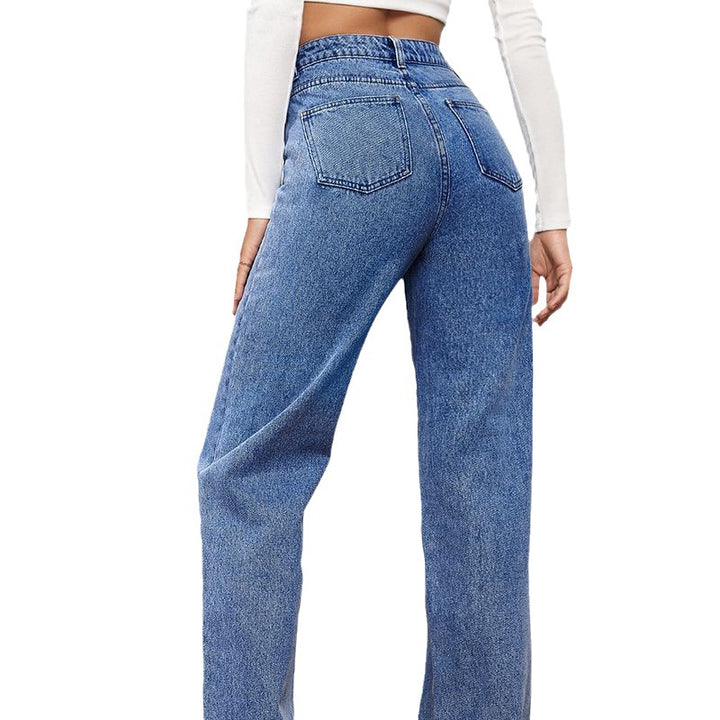High-waisted women's jeans with a wide fit, casual look, and classic pockets Chic & Stil