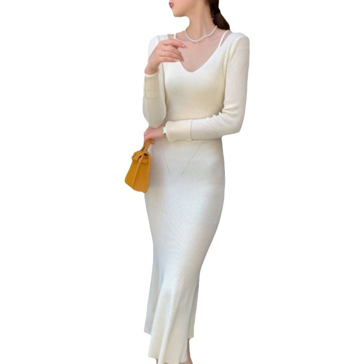 Elegant knitted dress for women with V-neck and flared skirt Lune London
