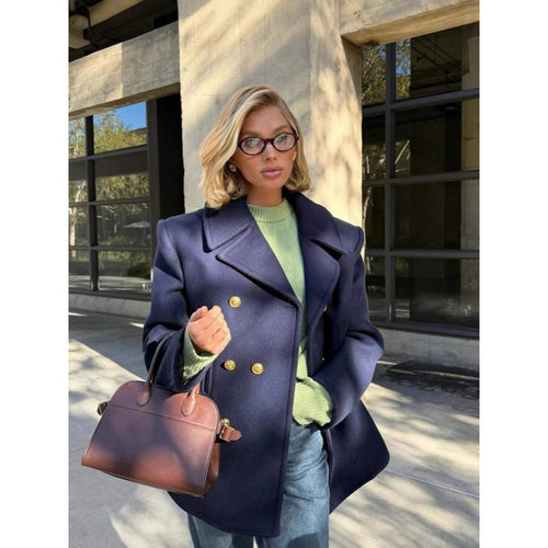 Wool coat for women with double-breasted closure and elegant cut Amarae