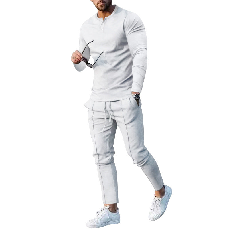 Athletic leisure outfit for men with long sleeve Henley top and comfortable jogging capri pants Lune London