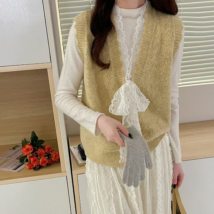 Gilet Tricot Élegant pour Femmes avec Détails Volants Chic & Stil