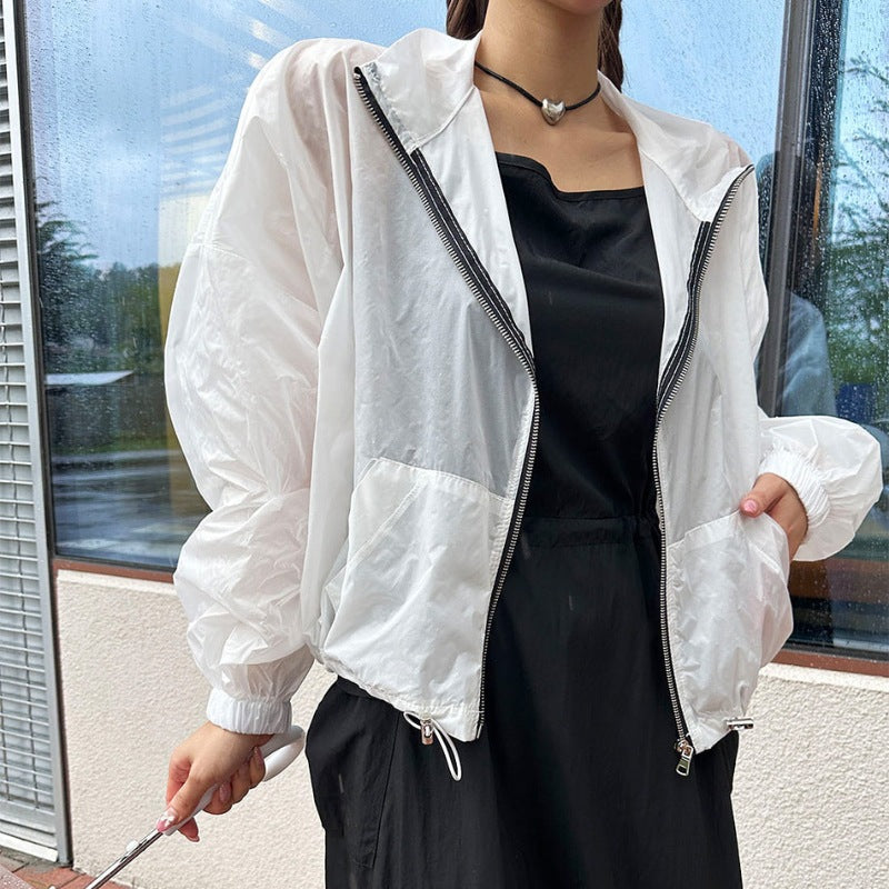 Ladies transparent windbreaker with zipper Chic & Stil