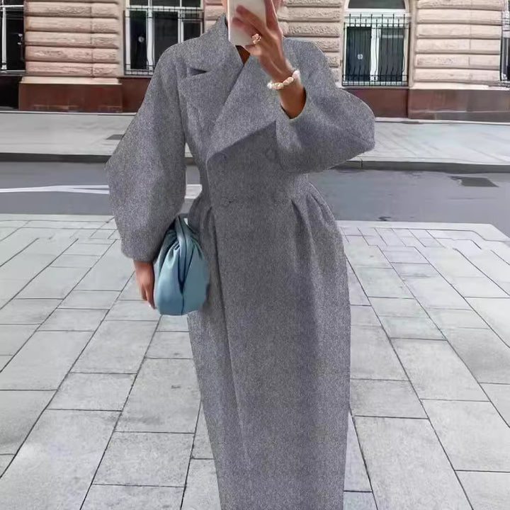 Elegant trench coat for women with shiny finish and stylish belt Lune London