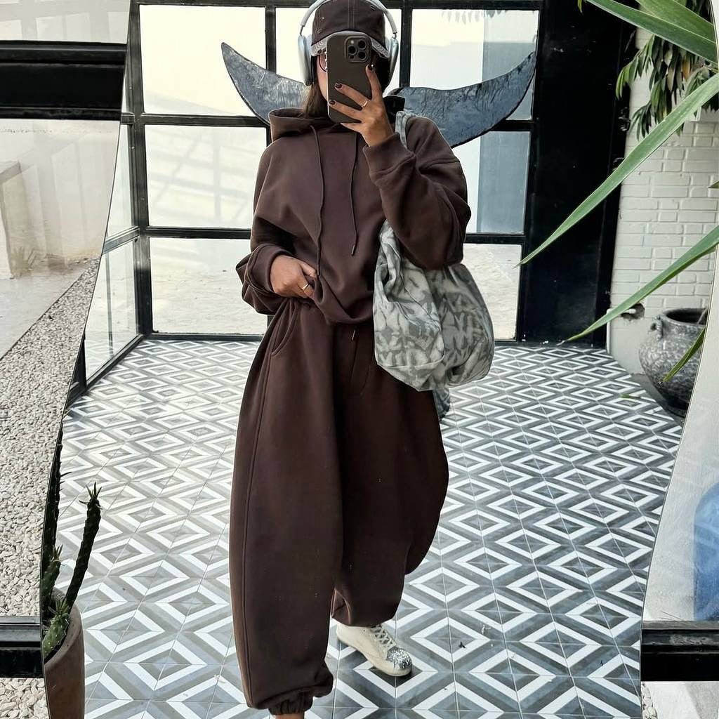 Women's Relaxed Oversized Jogging Suit Amarae