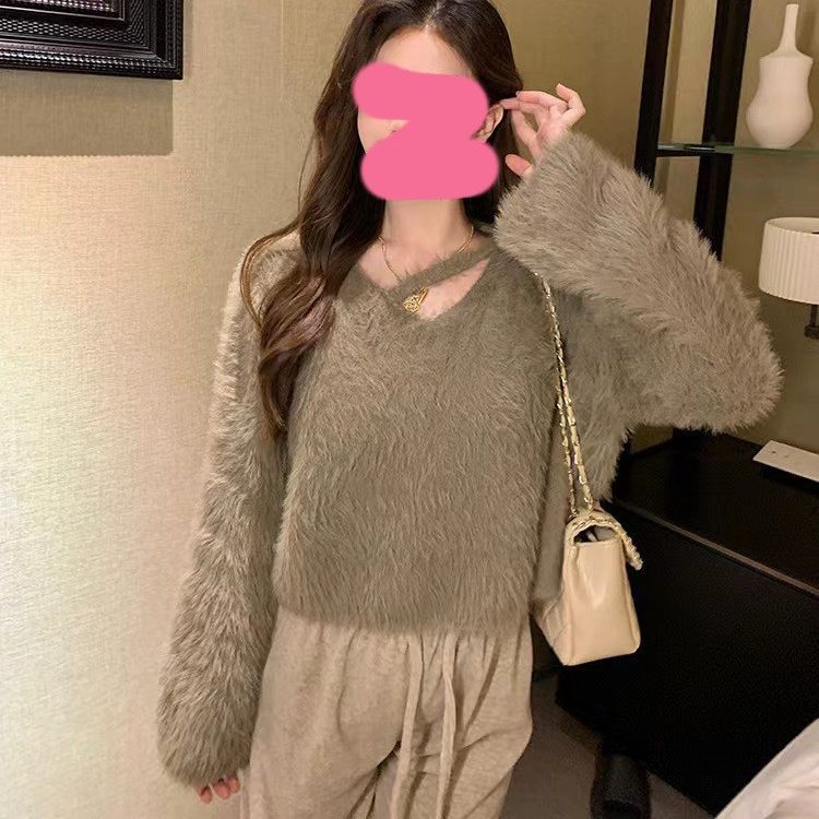 Pull confortable pour femmes en matériau doux et coupe décontractée Chic & Stil