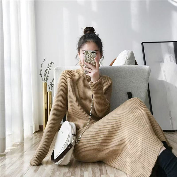 Robe en tricot côtelé pour femmes avec col montant et coupe longue Chic & Stil