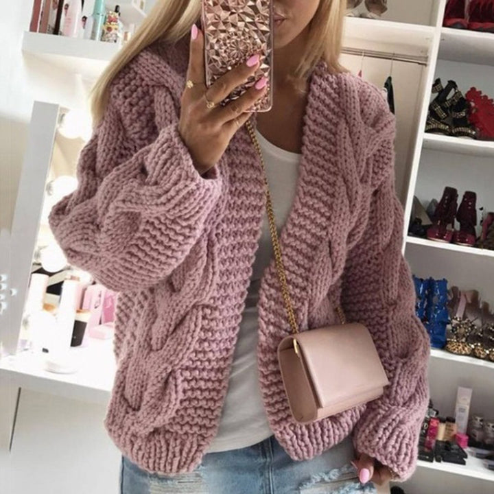 Women’s knit jacket with a chunky cable knit pattern and a loose fit Lune London